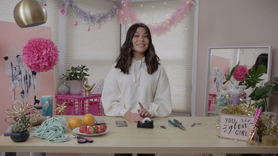 Mission Unstoppable with Miranda Cosgrove : Crime, Cameras, And Creating Toolboxes'