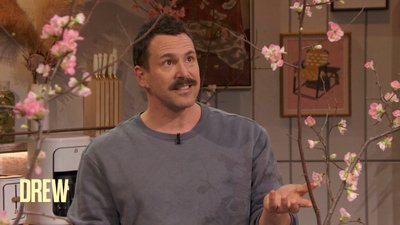 The Drew Barrymore Show : Drew's News, Floral Demo with Chris Freimuth'