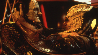 Star Trek: Deep Space Nine : Derrière les lignes'