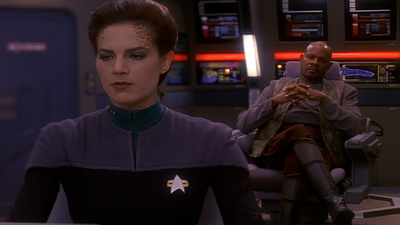 Star Trek: Deep Space Nine : Pour l'uniforme'