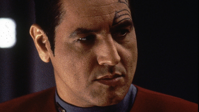 Star Trek: Voyager : El Chantaje, Parte 1'