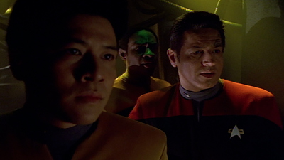 Star Trek: Voyager : Escorpión, Parte 1'
