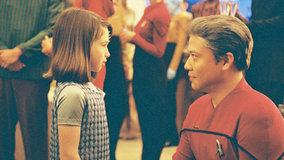 Star Trek: Voyager : Fin del Juego, Parte 1'