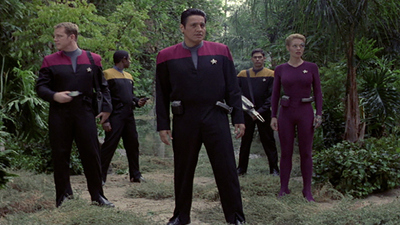 Star Trek: Voyager : Carne y Hueso, Parte 1'