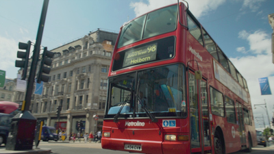 Inside the Factory : Buses'