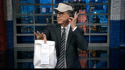 Trump’s Spooky Garbage Man Costume | Protect The Women | Julia Roberts: Vote Any Way You Want