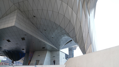 How Did They Build That? : Breakthroughs & Bridges'