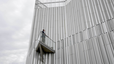 How Did They Build That? : Jungles & Bricks'