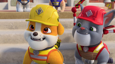 Rubble y Equipo : El equipo construye una clínica veterinaria / El equipo monta una fiesta de sirenas'