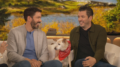 The Drew Barrymore Show : Sunny Anderson, Jonathan and Drew Scott'