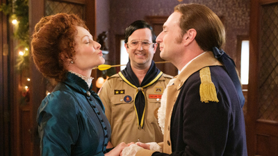 Ghosts : It's a Wonderful Christmas Carol: Part Two'