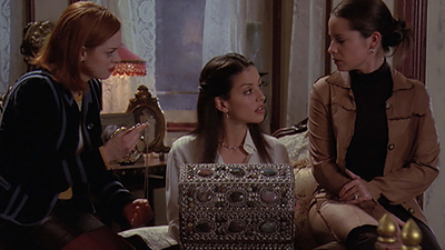 Hechiceras : Detrás de sus ojos'