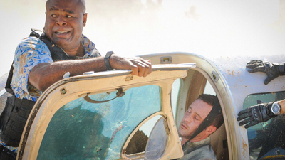 Hawaii Five-0 : O ke ali'I wale no ka'u makemake (Mis Deseos Son Solo Para El Jefe)'