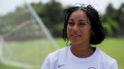 Mission Unstoppable with Miranda Cosgrove - Sports Injuries, Solving Biases, and Skunks