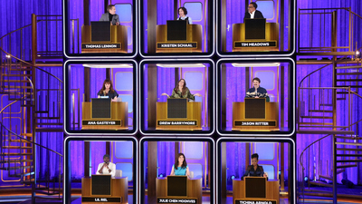 Hollywood Squares (2025) - Expect the Unexpected