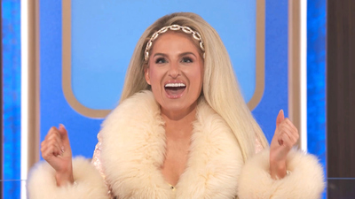 Hollywood Squares (2025) : Santa's Got a Little Game (Sneak Peek 3)'