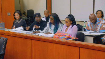 College Hill: Celebrity Edition : Back in the Saddle'