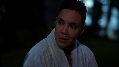 All the Queen's Men : I Got Five On It'