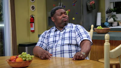 Tyler Perry's House Of Payne : Something's Rotten'