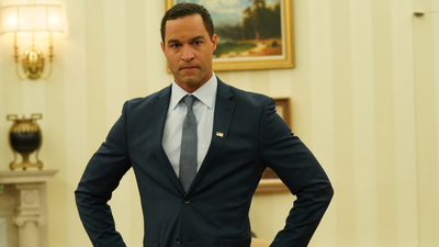 Tyler Perry's The Oval : Keep Your Enemies Close'