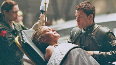 Battlestar Galactica : You Can't Go Home Again'