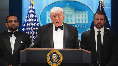 CBS Evening News - 4/26: CBS Weekend News