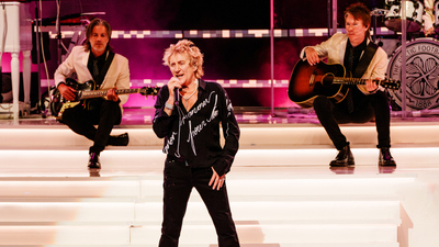 Forever Young: A Grammy® Salute to Rod Stewart Live - Forever Young: A Grammy® Salute to Rod Stewart Live