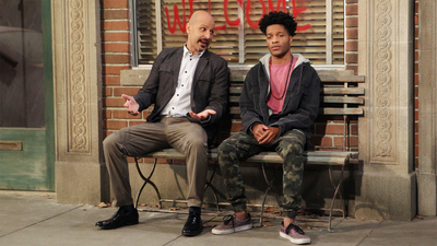 Superior Donuts : Takin' It to the Streets'