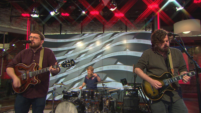 CBS This Morning - Saturday Sessions: Bear's Den "Hiding Bottles"