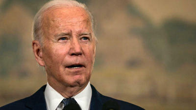 CBS Saturday Morning : Pressure for Biden to exit the race rises'