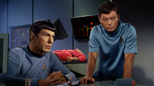 Watch Star Trek Season 1 Episode 10: Star Trek: The Original Series ...
