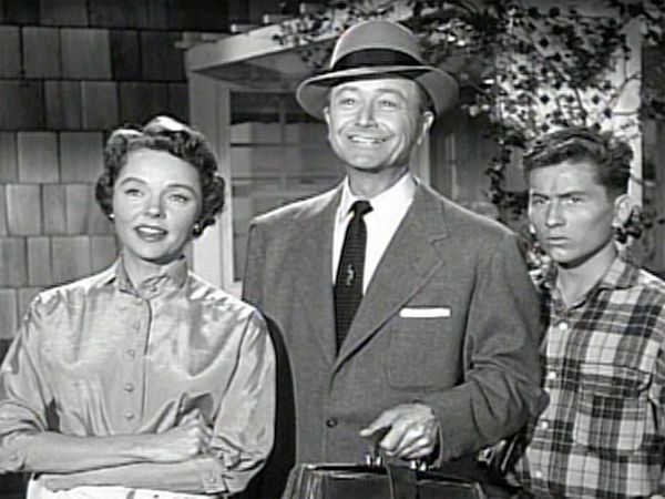 Father Knows Best - Shoot For The Moon