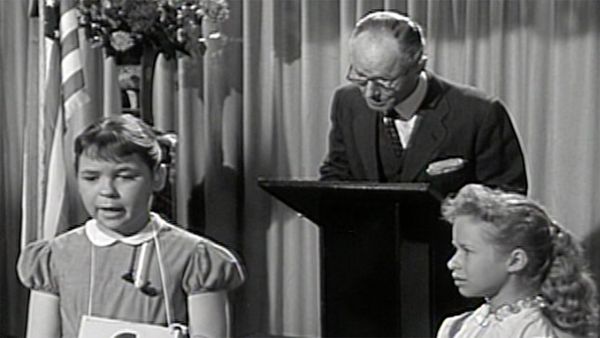 Father Knows Best - The Spelling Bee