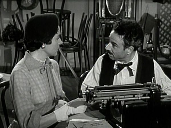 Father Knows Best - Spaghetti For Margaret