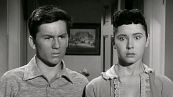 Father Knows Best - Dilemma for Margaret