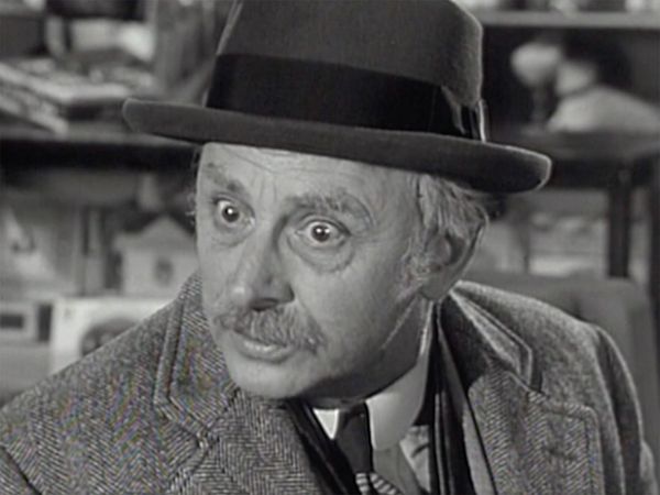 Father Knows Best - The Bus to Nowhere