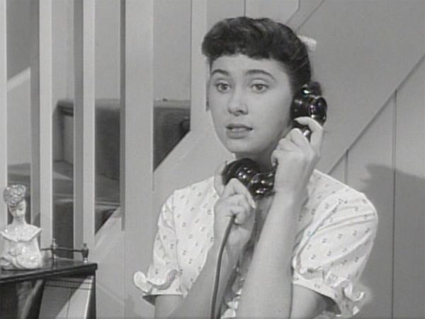 Father Knows Best - Betty Hates Carter