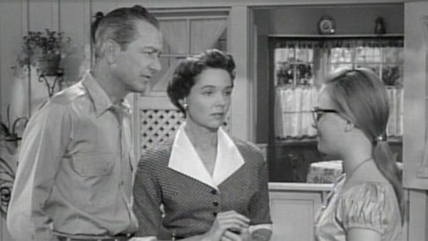 Father Knows Best - Bud, the Ladykiller