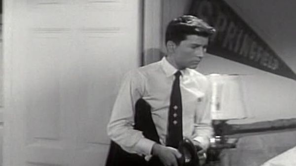 Father Knows Best - New Girl at School