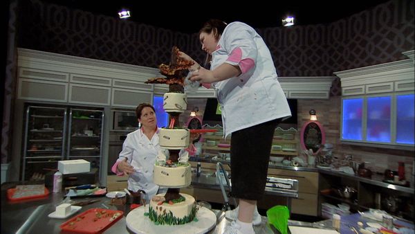 Cake Walk: Wedding Cake Edition - Woodsy Outdoors