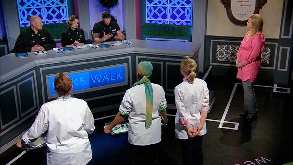 Cake Walk: Wedding Cake Edition - Hollywood Glamour