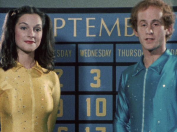 Rifftrax Shorts - The Calendar: How To Use It