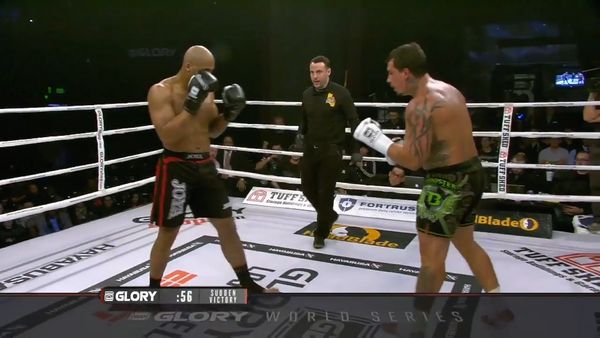 GLORY Kickboxing - GLORY 37 Los Angeles - Guto Inocente vs. D'Angelo Marshall