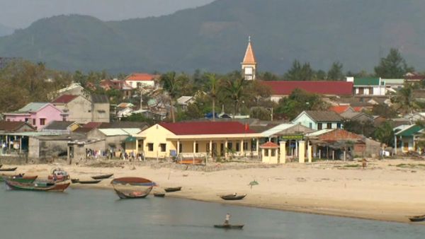 Scenic Routes Around the World - Vietnam - The Road of Perfume