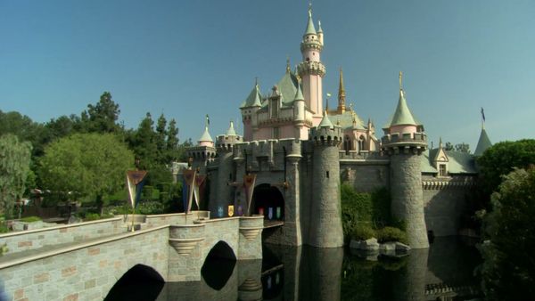 Disney Parks: The Secrets, Stories, and Magic Behind the Scenes - Undiscovered Disney Parks