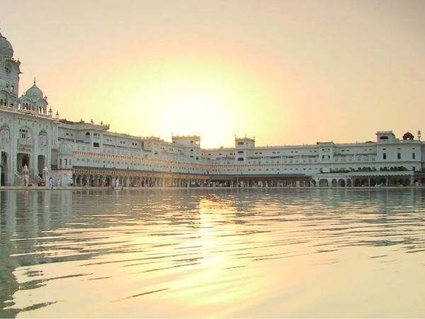 Scenic Routes Around the World - India- Route of the Gods
