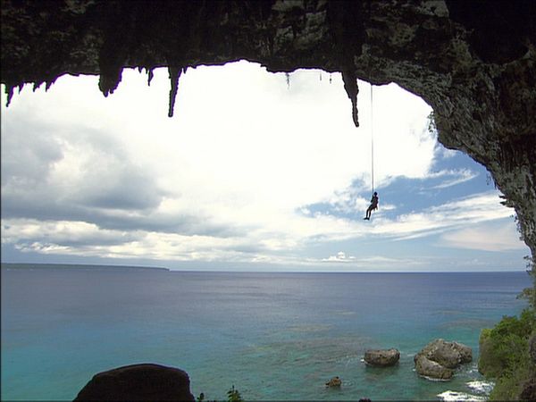 Green Paradise - New Caledonia - The Red Island with a Green Heart