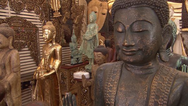 Laura McKenzie's Traveler - Bangkok, Thailand