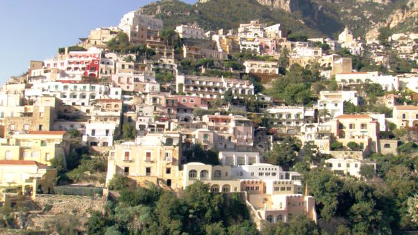Laura McKenzie's Traveler - The Amalfi Coast, Italy