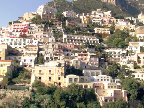 Laura McKenzie's Traveler - The Amalfi Coast, Italy
